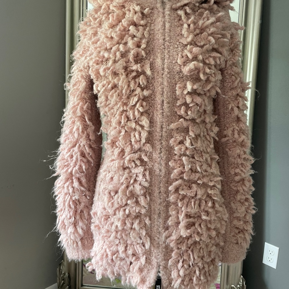 Giorgio Armani Pink Ski Jacket with Cozy Hood - Picture 7 of 8